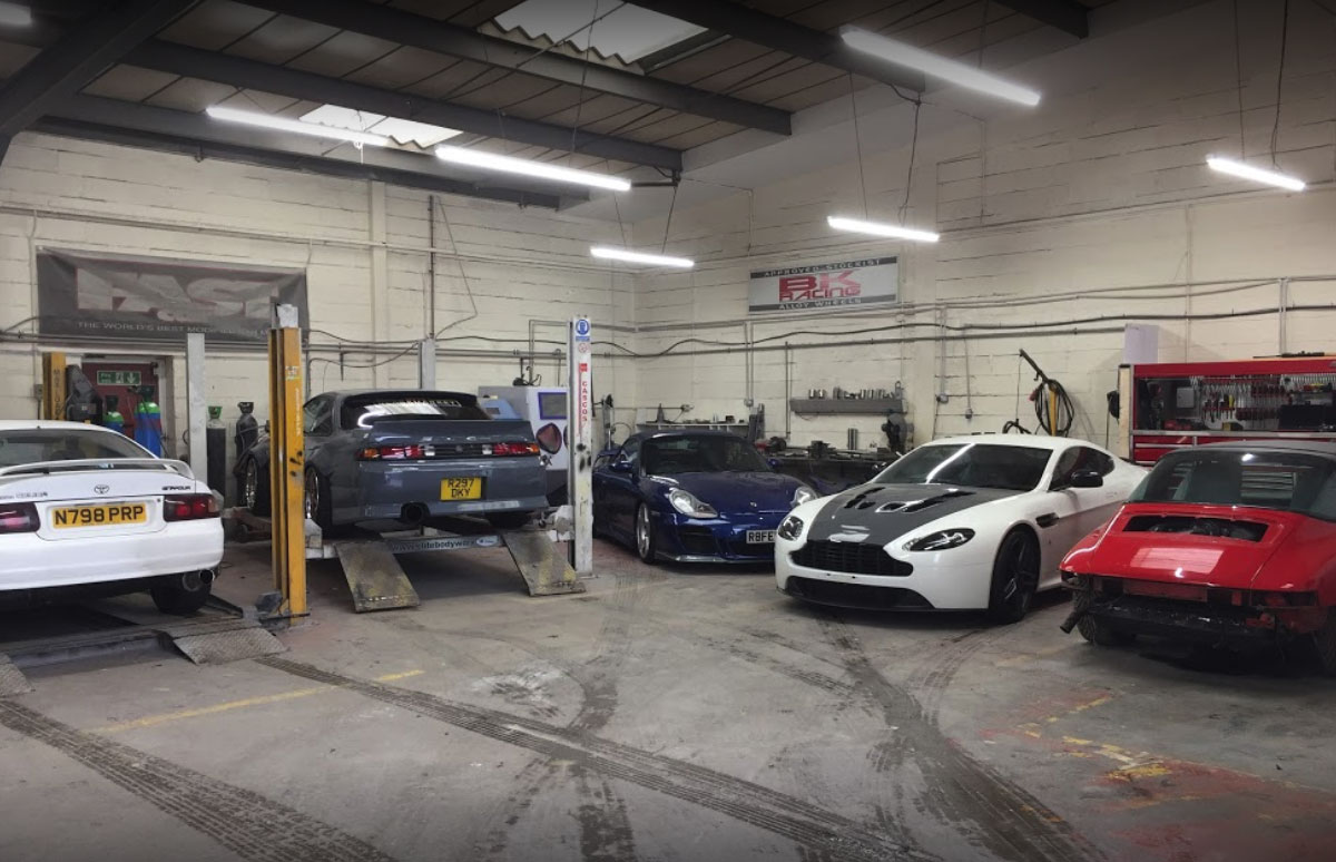 540  Car Modification Shop Hull  Latest